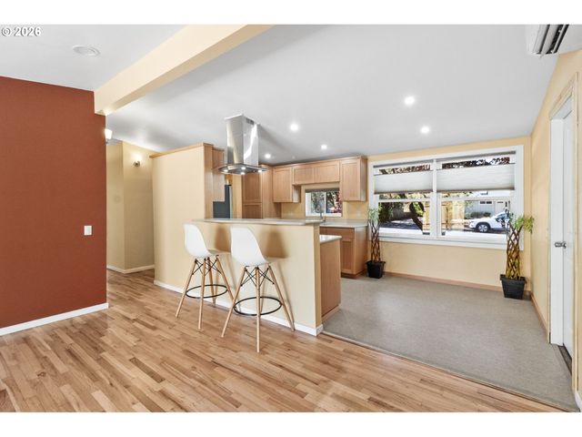 2485 JACKSON St, Eugene, OR 97405