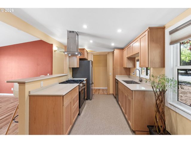 2485 JACKSON St, Eugene, OR 97405