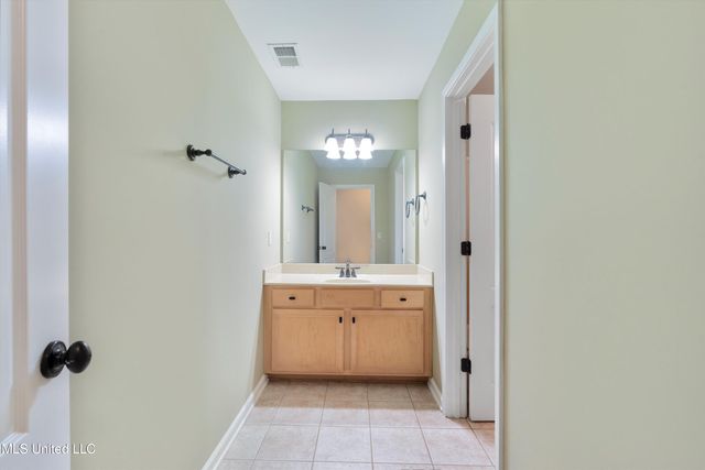 7672 Rigmoore Point, Olive Branch, MS 38654