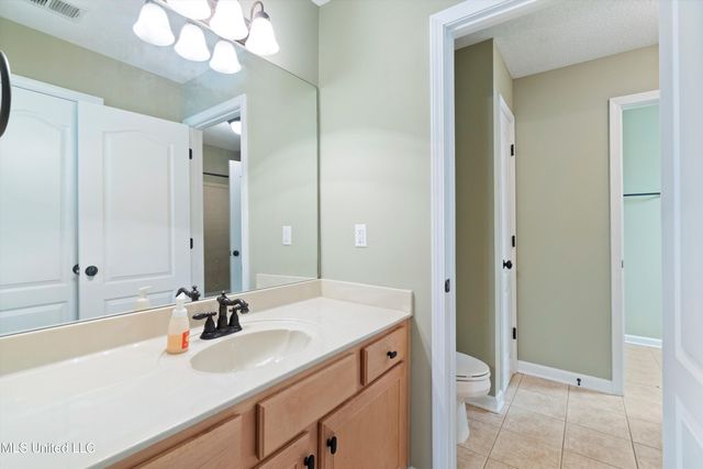 7672 Rigmoore Point, Olive Branch, MS 38654