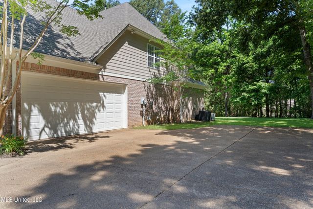 7672 Rigmoore Point, Olive Branch, MS 38654