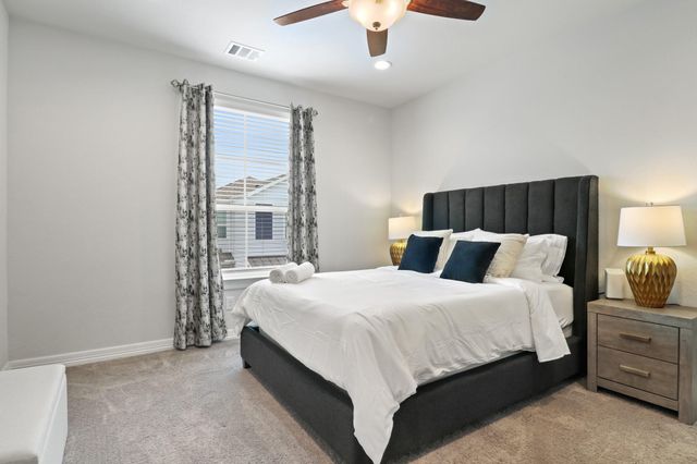 11002 Crescent Light Way, Houston, TX 77043