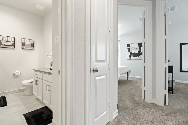 11002 Crescent Light Way, Houston, TX 77043