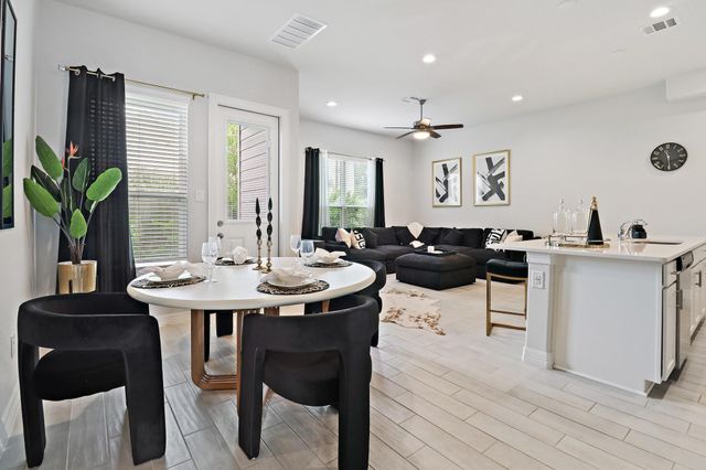 11002 Crescent Light Way, Houston, TX 77043