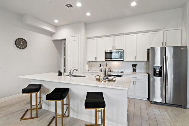 11002 Crescent Light Way, Houston, TX 77043