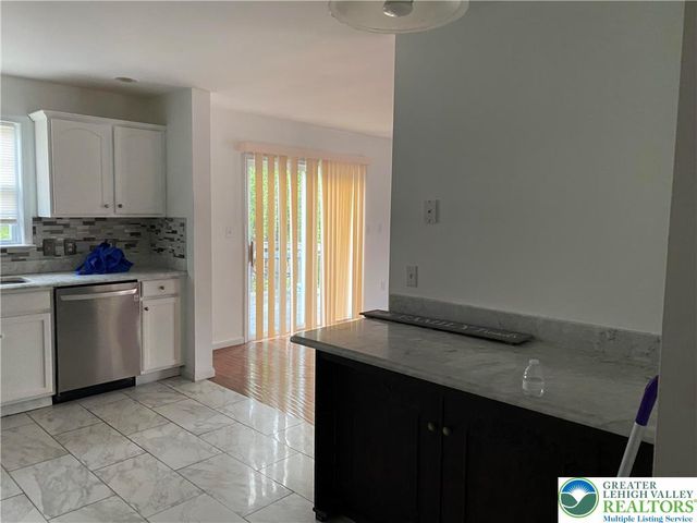 4141 Walter Road, Bethlehem Twp, PA 18020