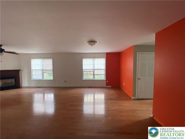 4141 Walter Road, Bethlehem Twp, PA 18020