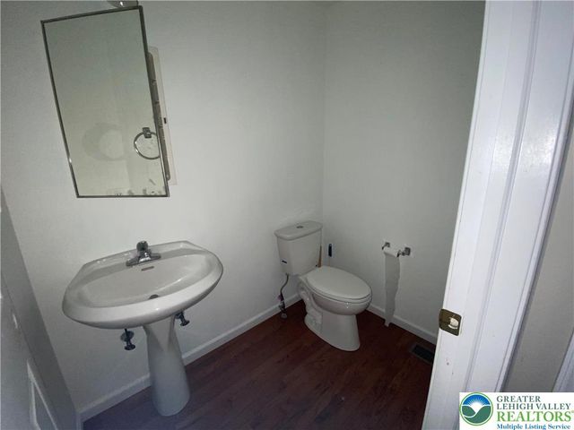 4141 Walter Road, Bethlehem Twp, PA 18020