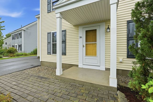 36 Treehouse Cir, Easthampton, MA 01027