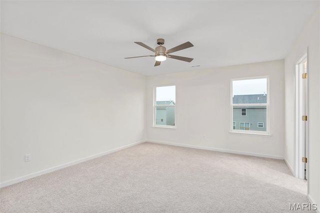 12 Fairmount Grove Drive, St Peters, MO 63376