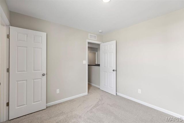 12 Fairmount Grove Drive, St Peters, MO 63376