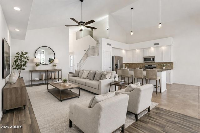 1002 W KELTON Lane, Phoenix, AZ 85023