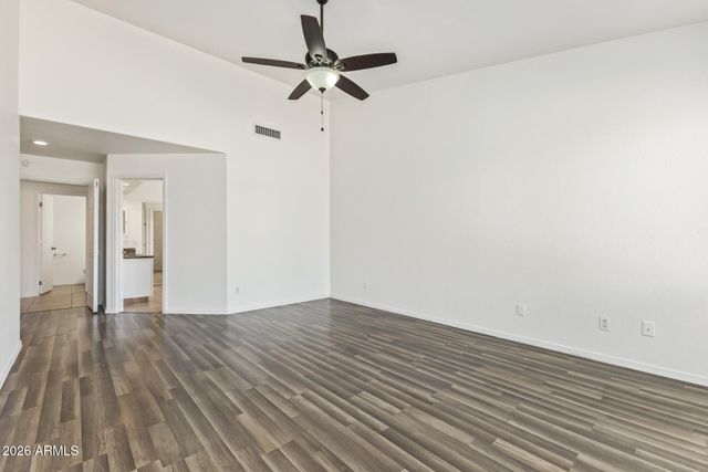 1002 W KELTON Lane, Phoenix, AZ 85023