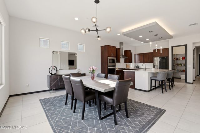 8384 N Movie Pass Trail, Tucson, AZ 85743