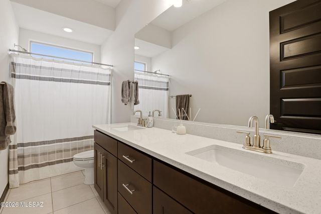 8384 N Movie Pass Trail, Tucson, AZ 85743