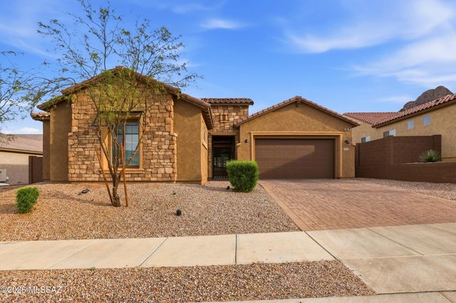8384 N Movie Pass Trail, Tucson, AZ 85743