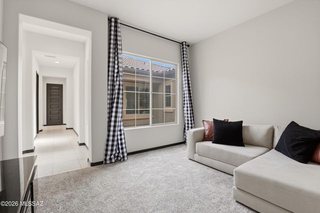 8384 N Movie Pass Trail, Tucson, AZ 85743