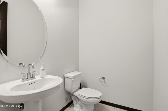 8384 N Movie Pass Trail, Tucson, AZ 85743