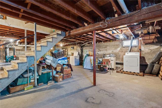 75 Dale Avenue, Cranston, RI 02910