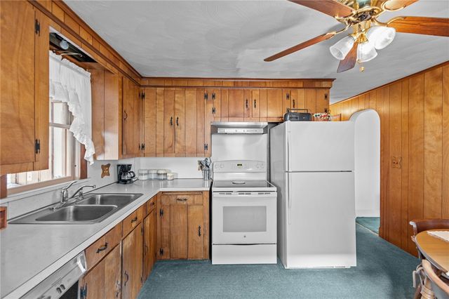 75 Dale Avenue, Cranston, RI 02910