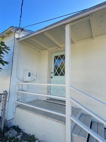 1201 York Ave, Corpus Christi, TX 78404