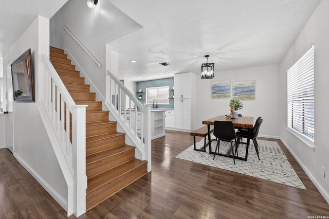 8001 Dove Trail, San Antonio, TX 78244