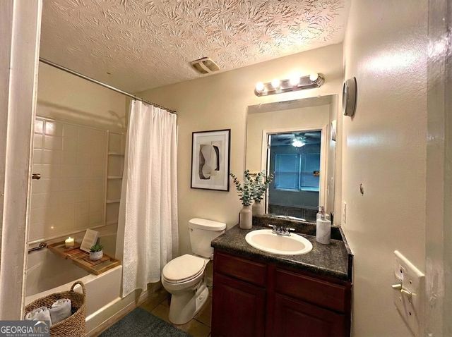 14104 Fairington Ridge Circle, Lithonia, GA 30038