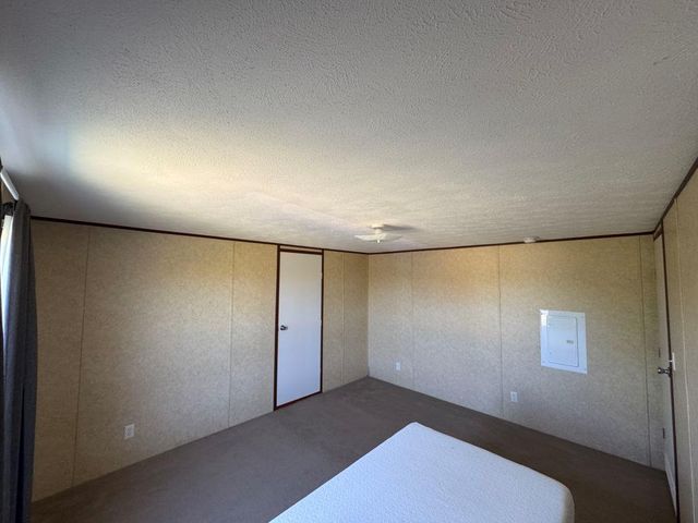 538 Cottletown RD, Smithville, TX 78957