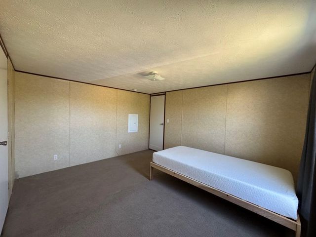 538 Cottletown RD, Smithville, TX 78957