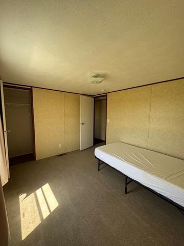 538 Cottletown RD, Smithville, TX 78957