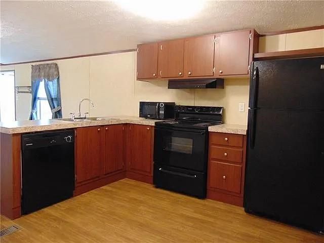 538 Cottletown RD, Smithville, TX 78957