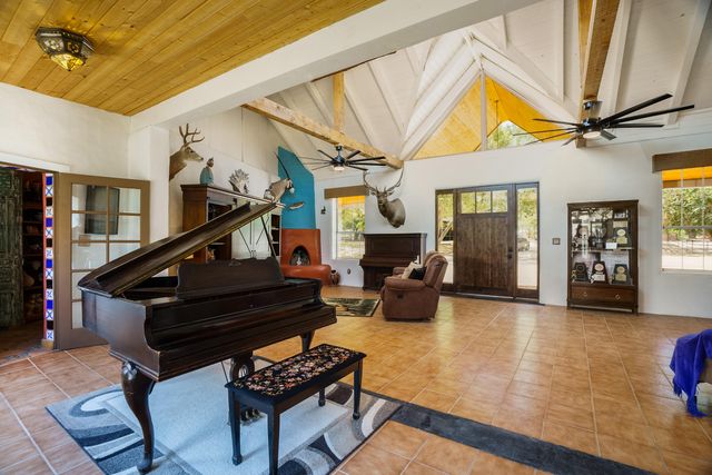 26 Schmittle Road, Socorro, NM 87801