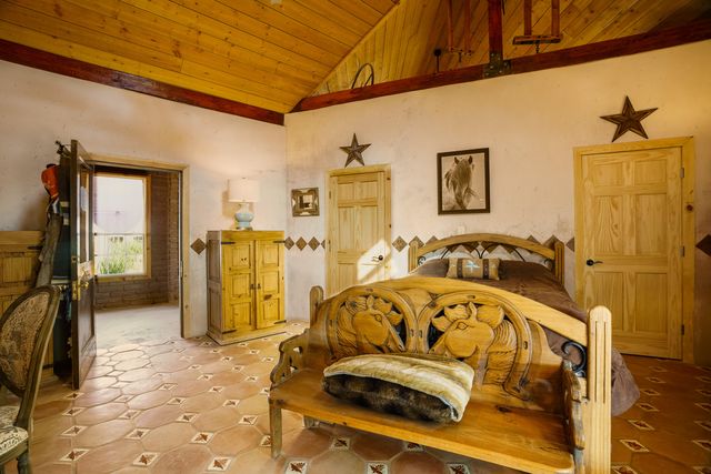 26 Schmittle Road, Socorro, NM 87801