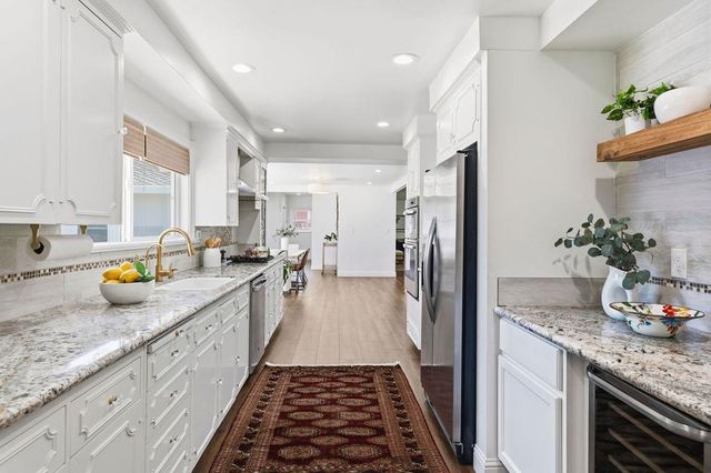 742 Santa Rita Way, Sacramento, CA 95864