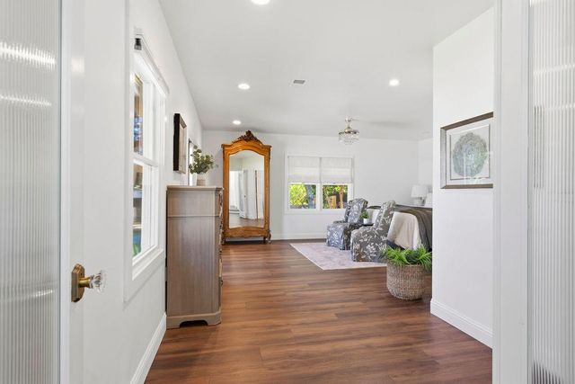 742 Santa Rita Way, Sacramento, CA 95864