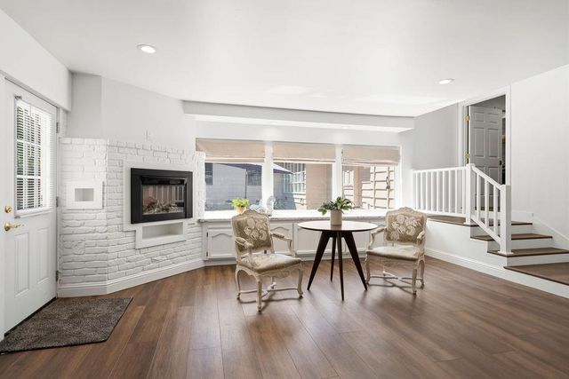 742 Santa Rita Way, Sacramento, CA 95864