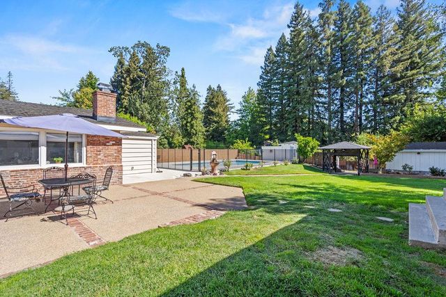 742 Santa Rita Way, Sacramento, CA 95864