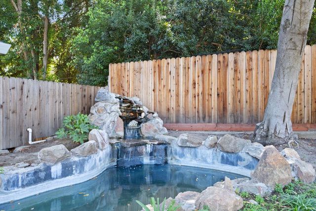 742 Santa Rita Way, Sacramento, CA 95864