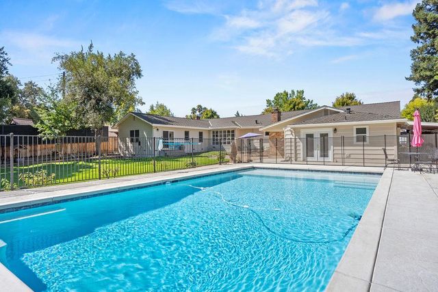 742 Santa Rita Way, Sacramento, CA 95864