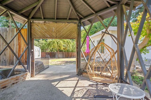 742 Santa Rita Way, Sacramento, CA 95864