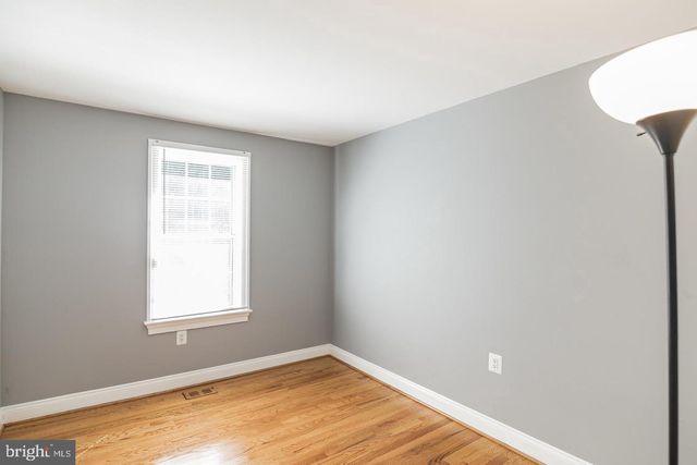 14081 FALLBROOK LN, Woodbridge, VA 22193