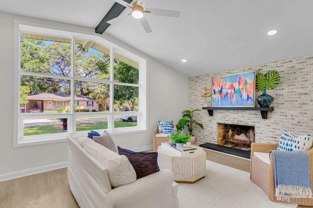 4747 N Constellation Drive, North Charleston, SC 29418