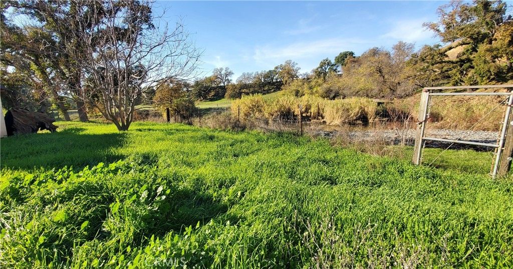 Image 3 of property listing at 7571 Pebble Beach, Corning, CA 96021