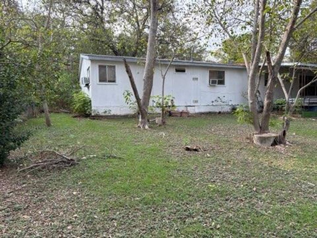 7802 Persimmon TRL, Austin, TX 78745