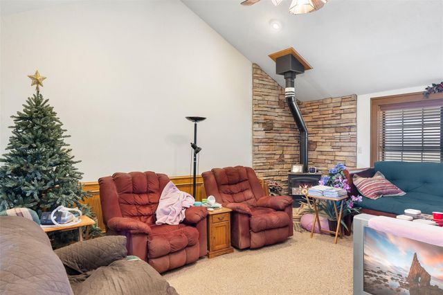 4231 Johnston Road, Wallis, TX 77485