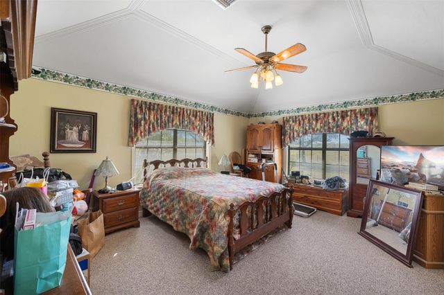 4231 Johnston Road, Wallis, TX 77485