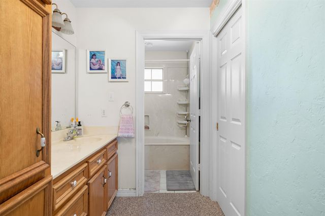 4231 Johnston Road, Wallis, TX 77485