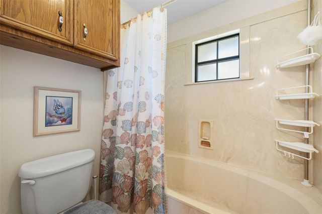 4231 Johnston Road, Wallis, TX 77485