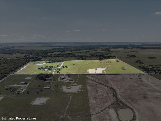 4231 Johnston Road, Wallis, TX 77485