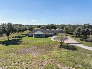 4231 Johnston Road, Wallis, TX 77485